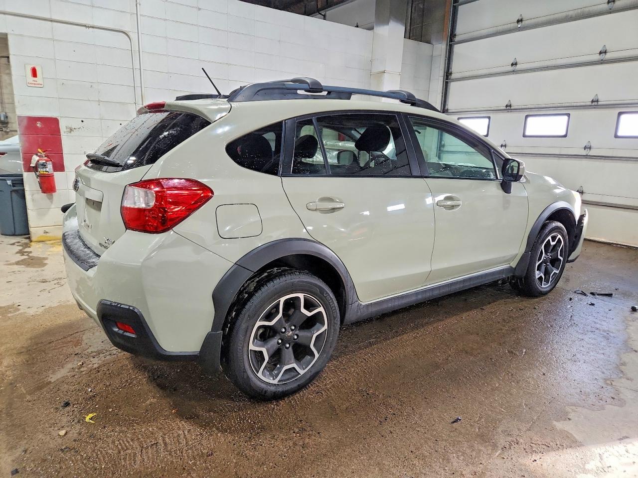 2014 SUBARU XV CROSSTREK 2.0 LIMITED photo 3