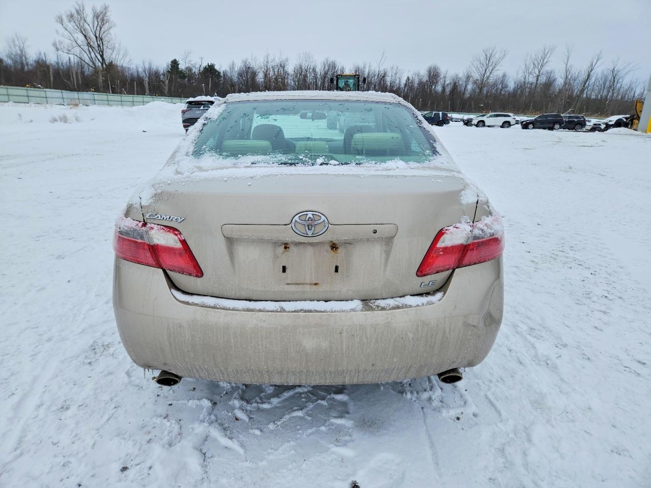 2008 TOYOTA CAMRY LE photo 11