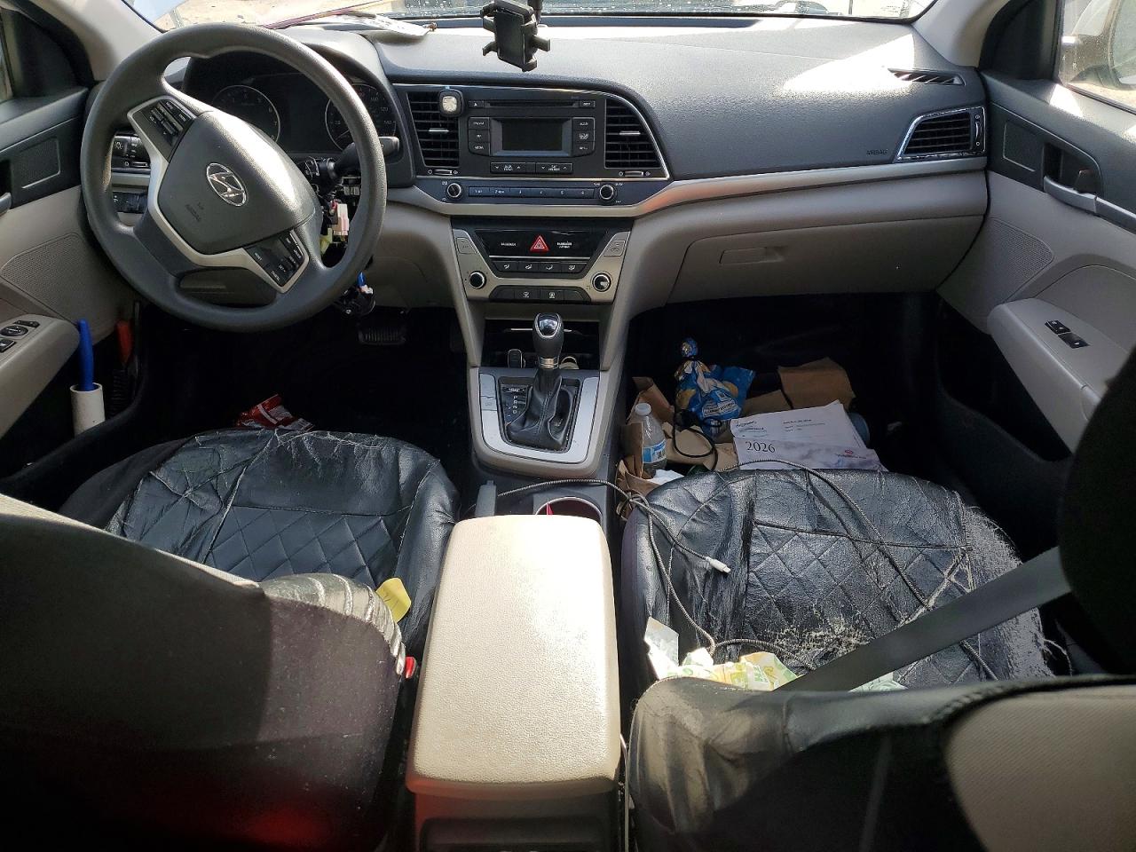 2017 HYUNDAI ELANTRA SE photo 15