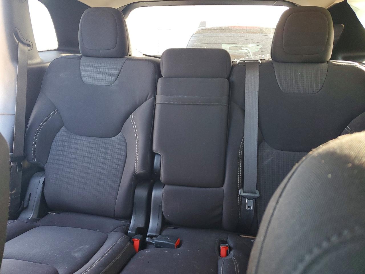 2015 JEEP CHEROKEE LATITUDE photo 28