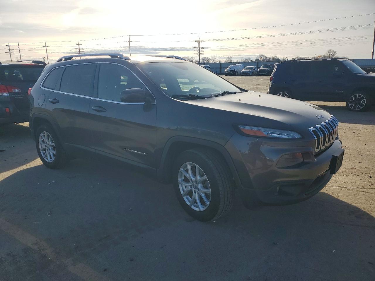 2015 JEEP CHEROKEE LATITUDE photo 10