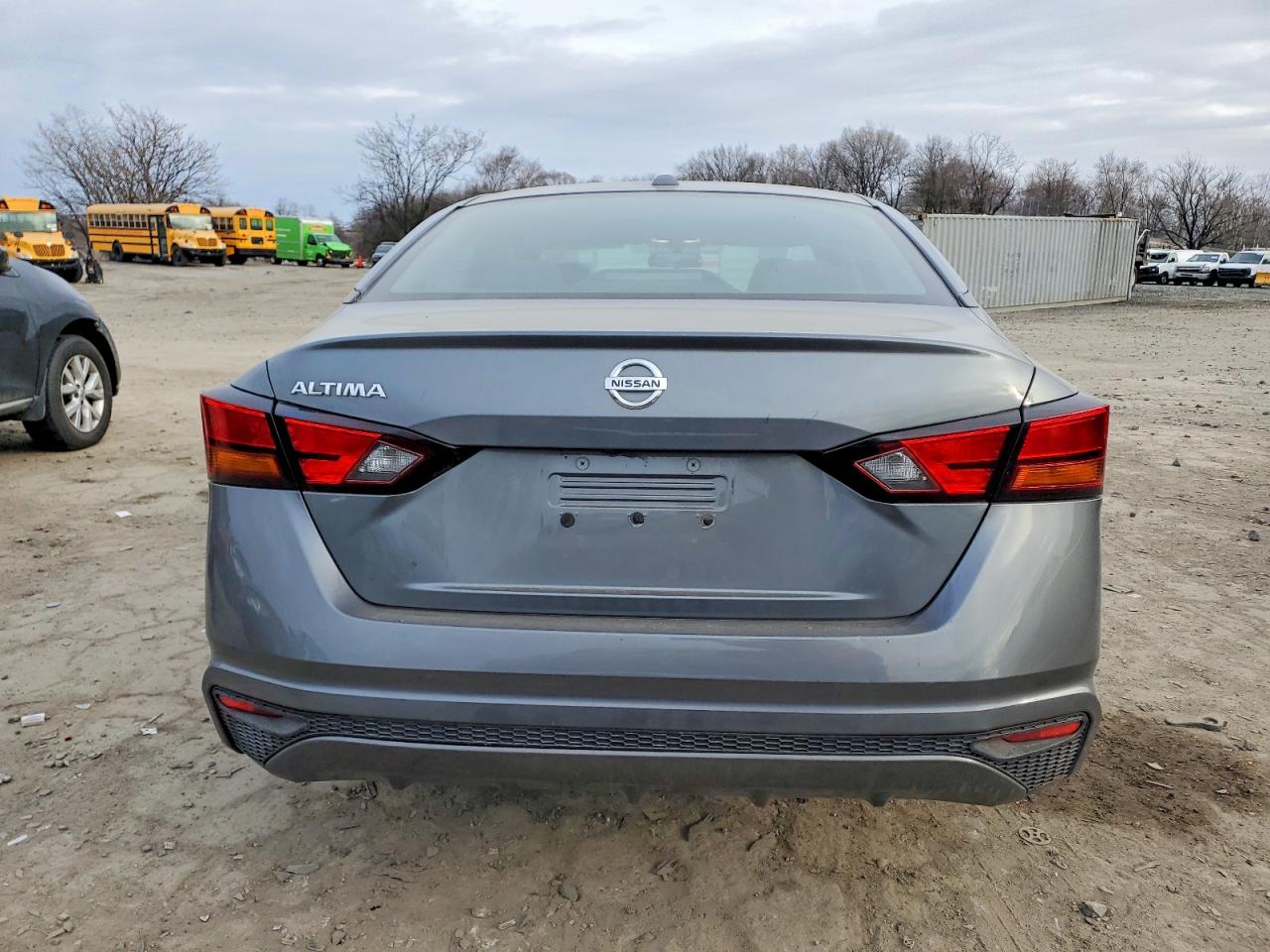 2019 NISSAN ALTIMA S photo 6
