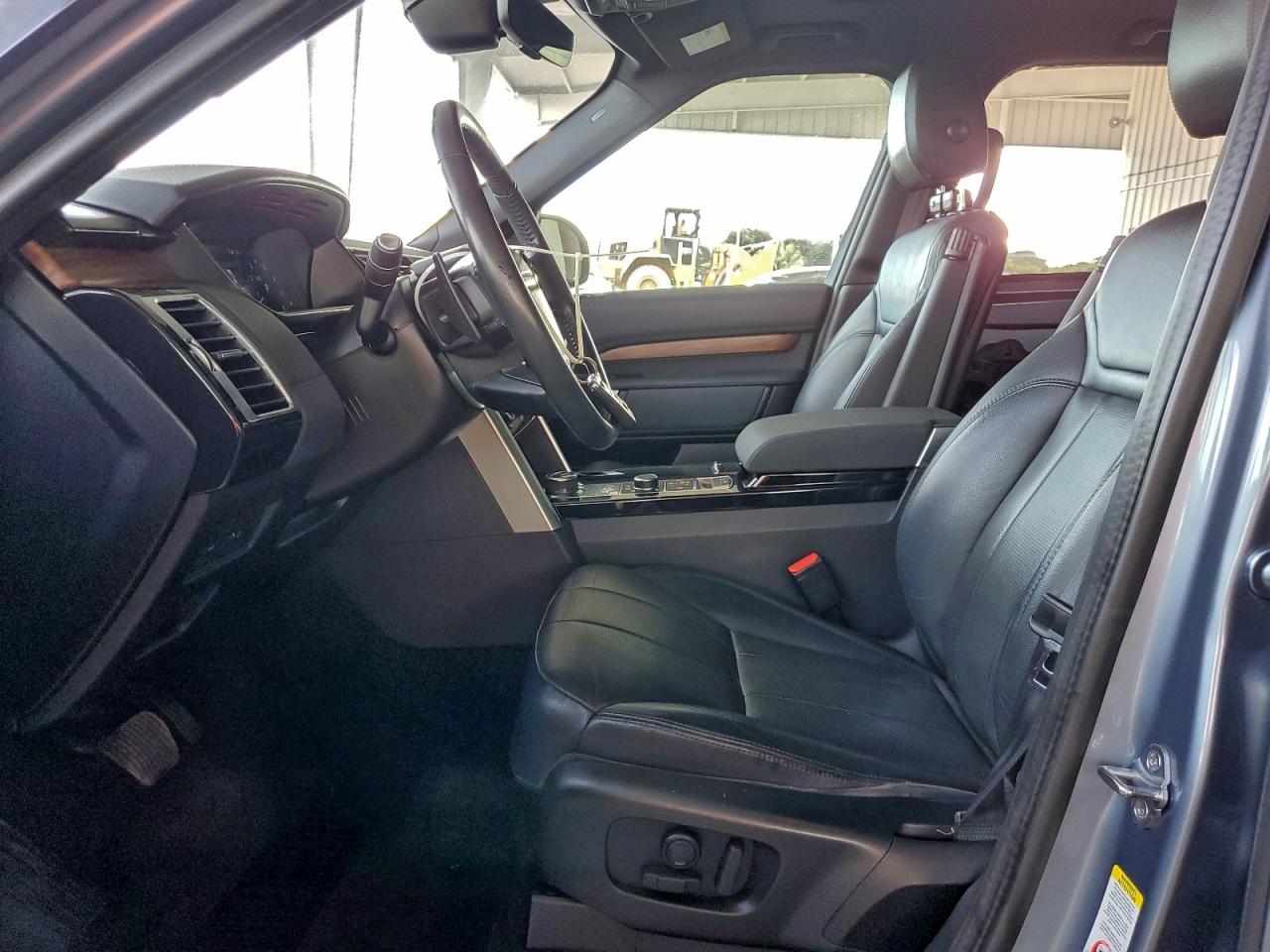 2019 LAND ROVER DISCOVERY HSE photo 7