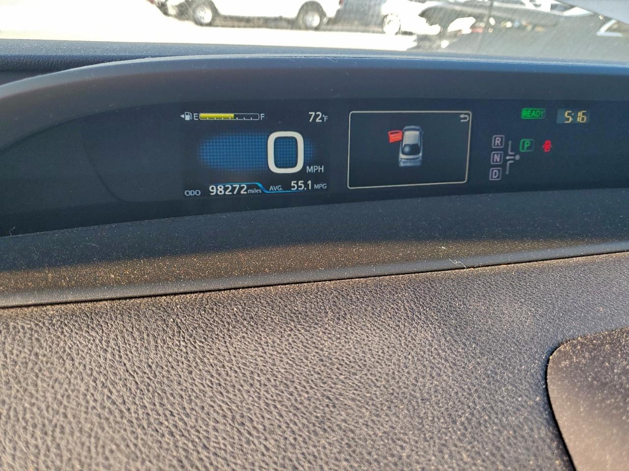 2016 TOYOTA PRIUS photo 9