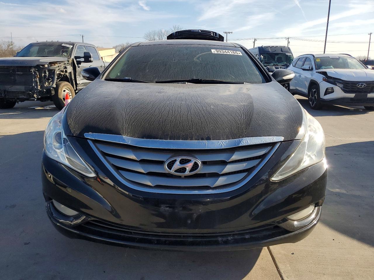2012 HYUNDAI SONATA SE photo 5