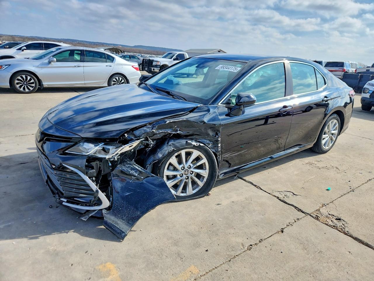 2023 TOYOTA CAMRY