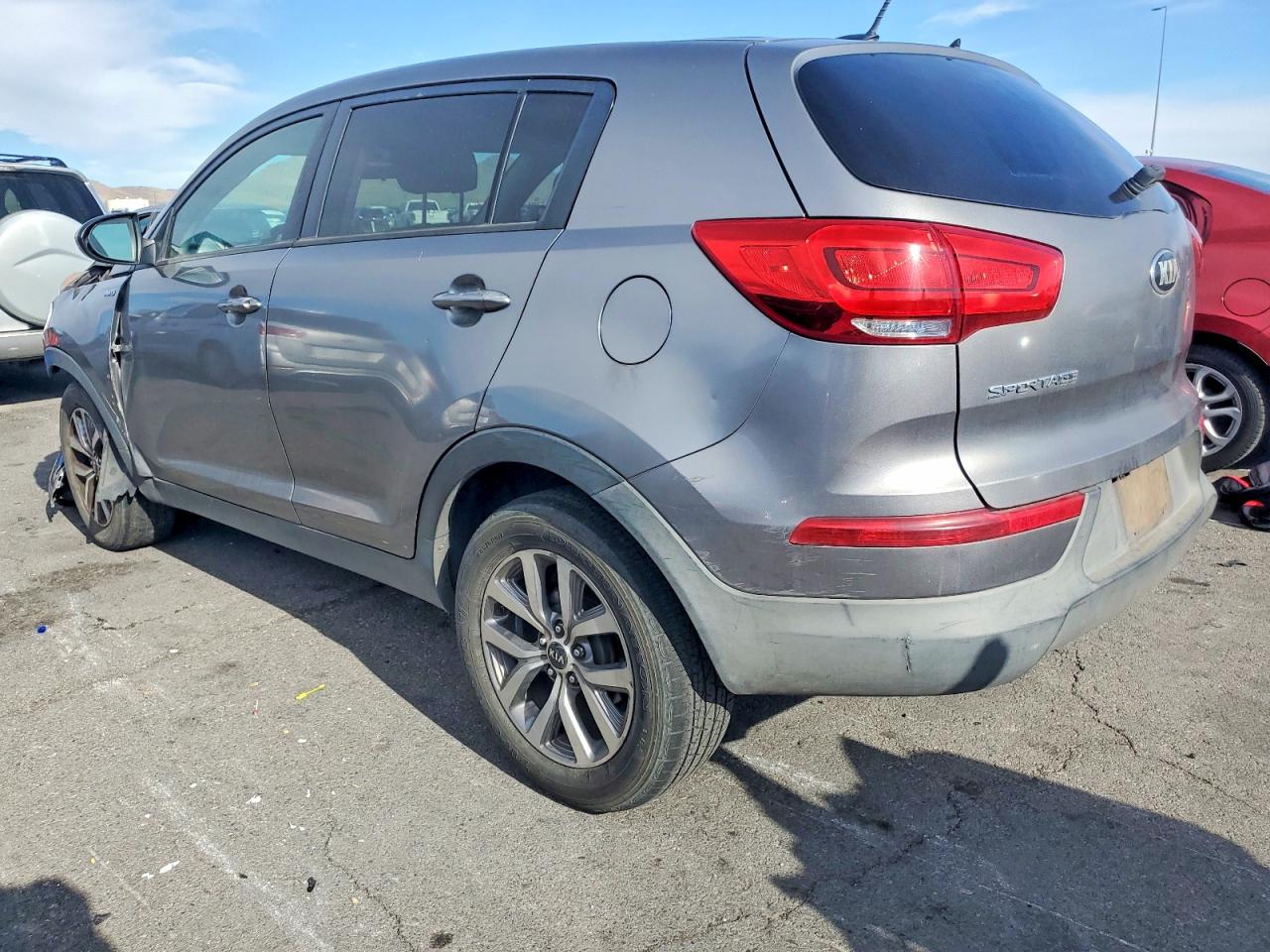 2016 KIA SPORTAGE LX photo 2