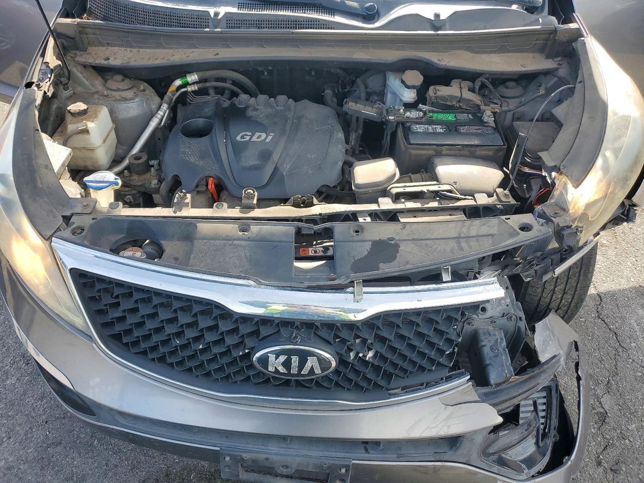 2016 KIA SPORTAGE LX photo 12