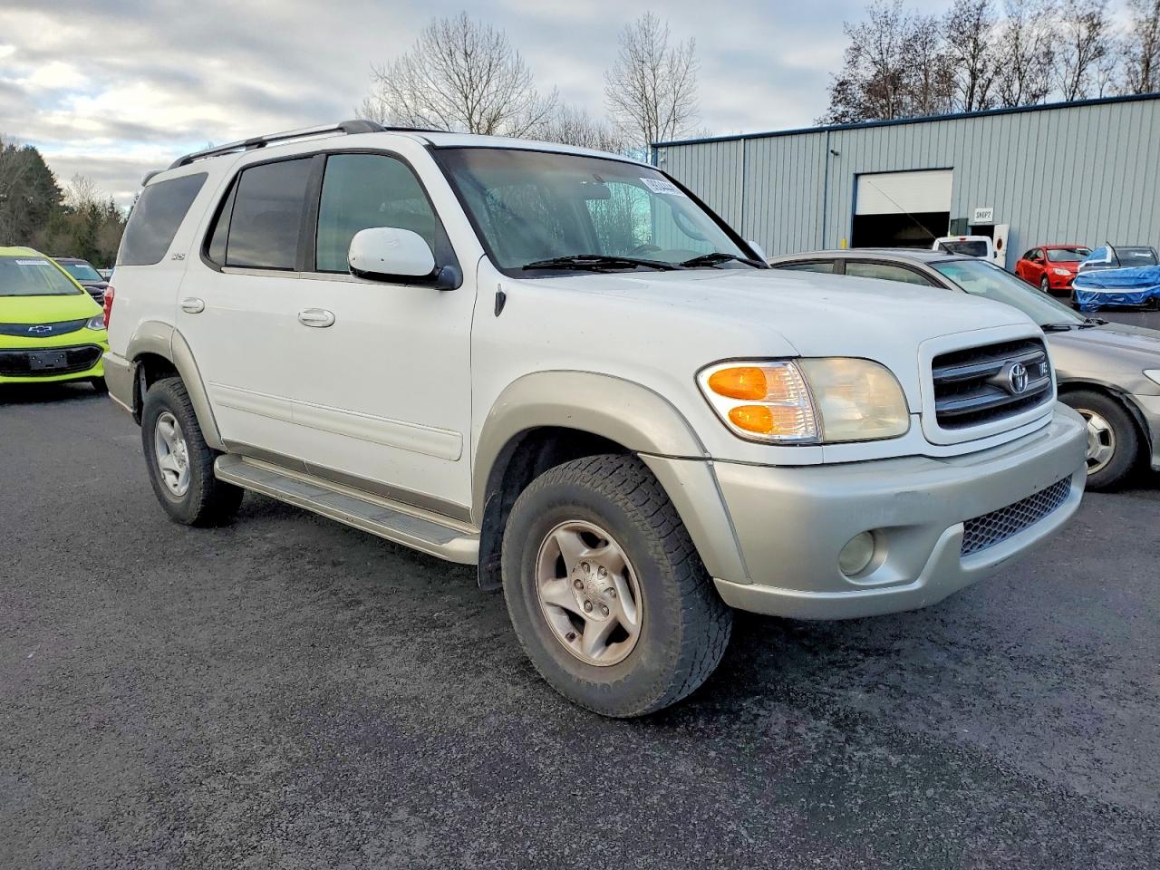 2002 TOYOTA SEQUOIA SR5 photo 4