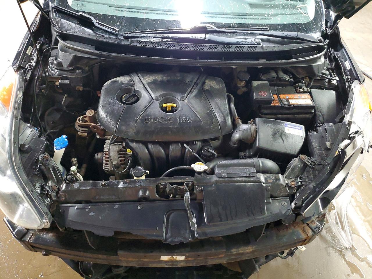 2012 HYUNDAI ELANTRA GLS photo 11