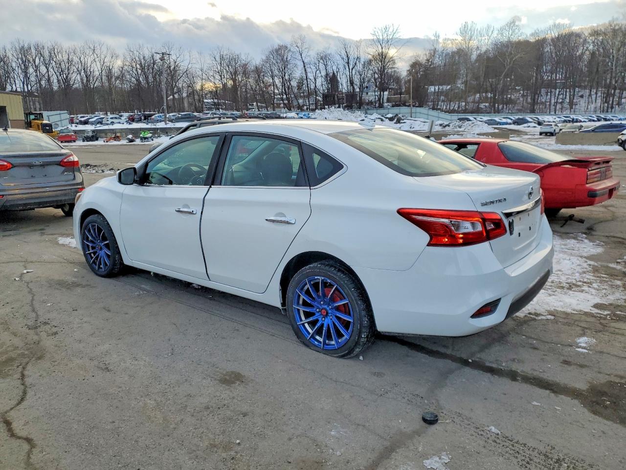 2019 NISSAN SENTRA S photo 3