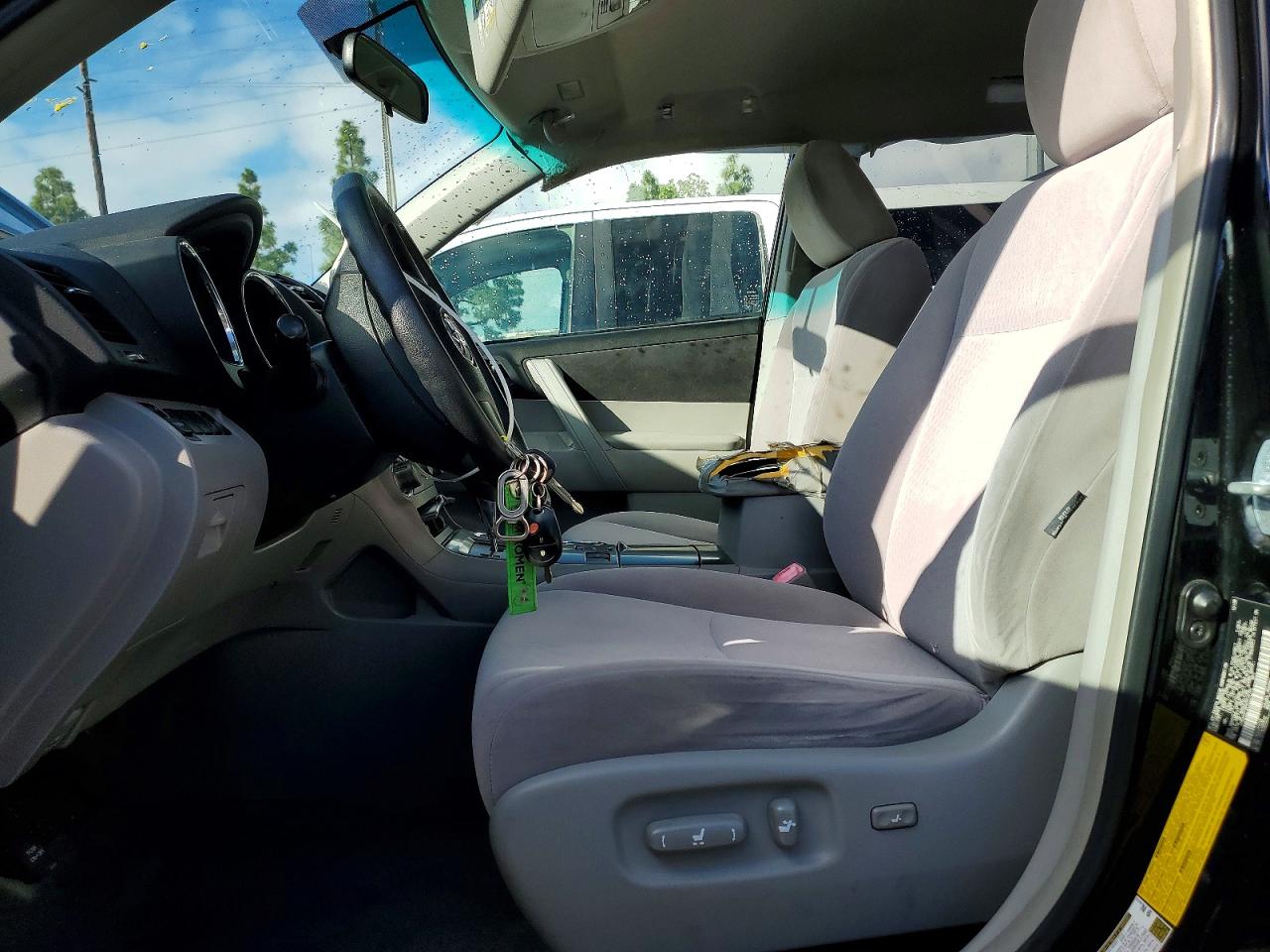 2009 TOYOTA HIGHLANDER photo 7