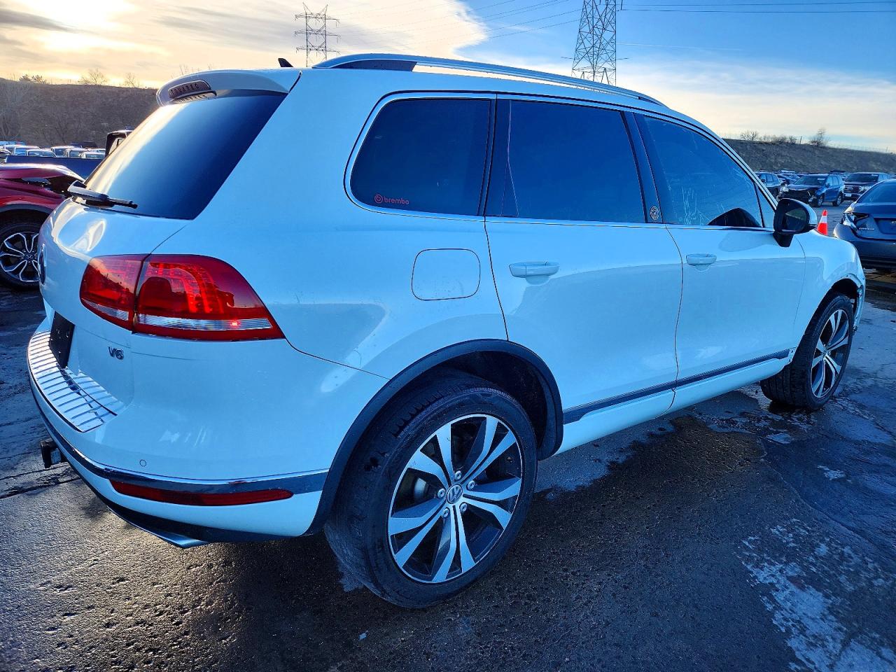 2017 VOLKSWAGEN TOUAREG WOLFSBURG photo 5