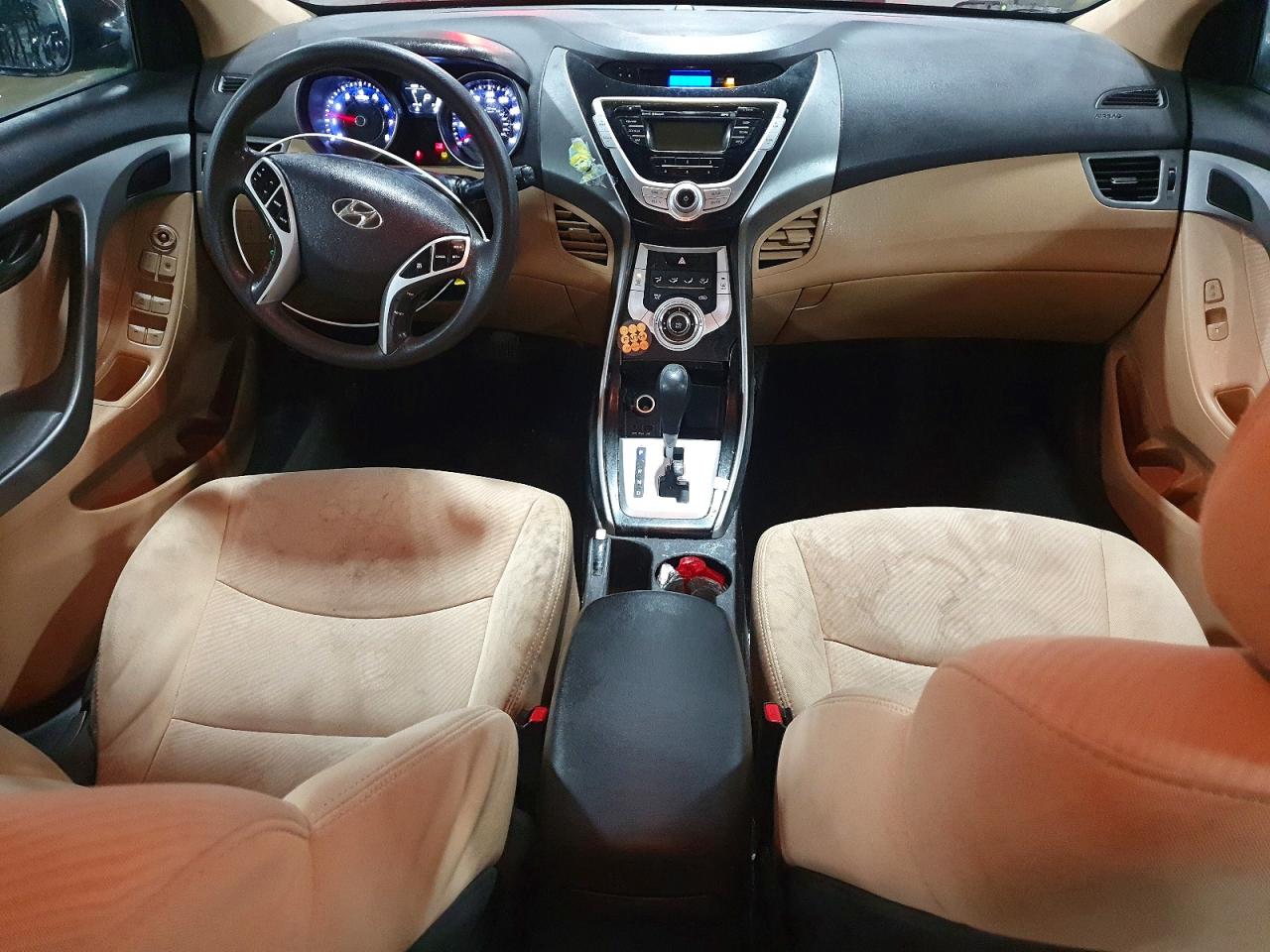 2012 HYUNDAI ELANTRA GLS photo 8