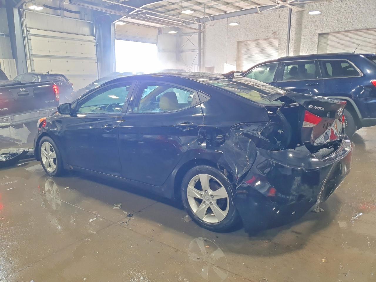 2012 HYUNDAI ELANTRA GLS photo 2