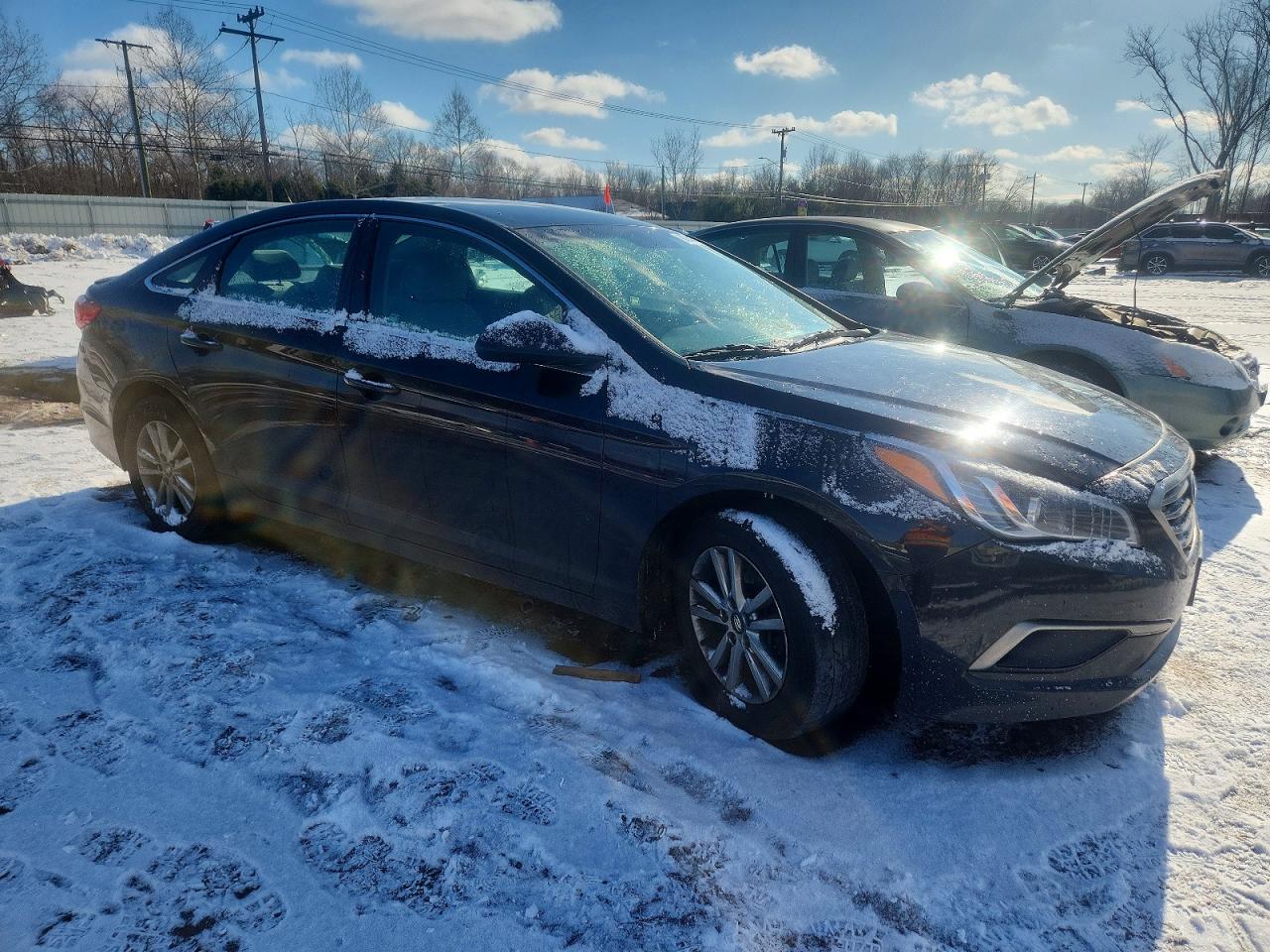2016 HYUNDAI SONATA SE photo 4