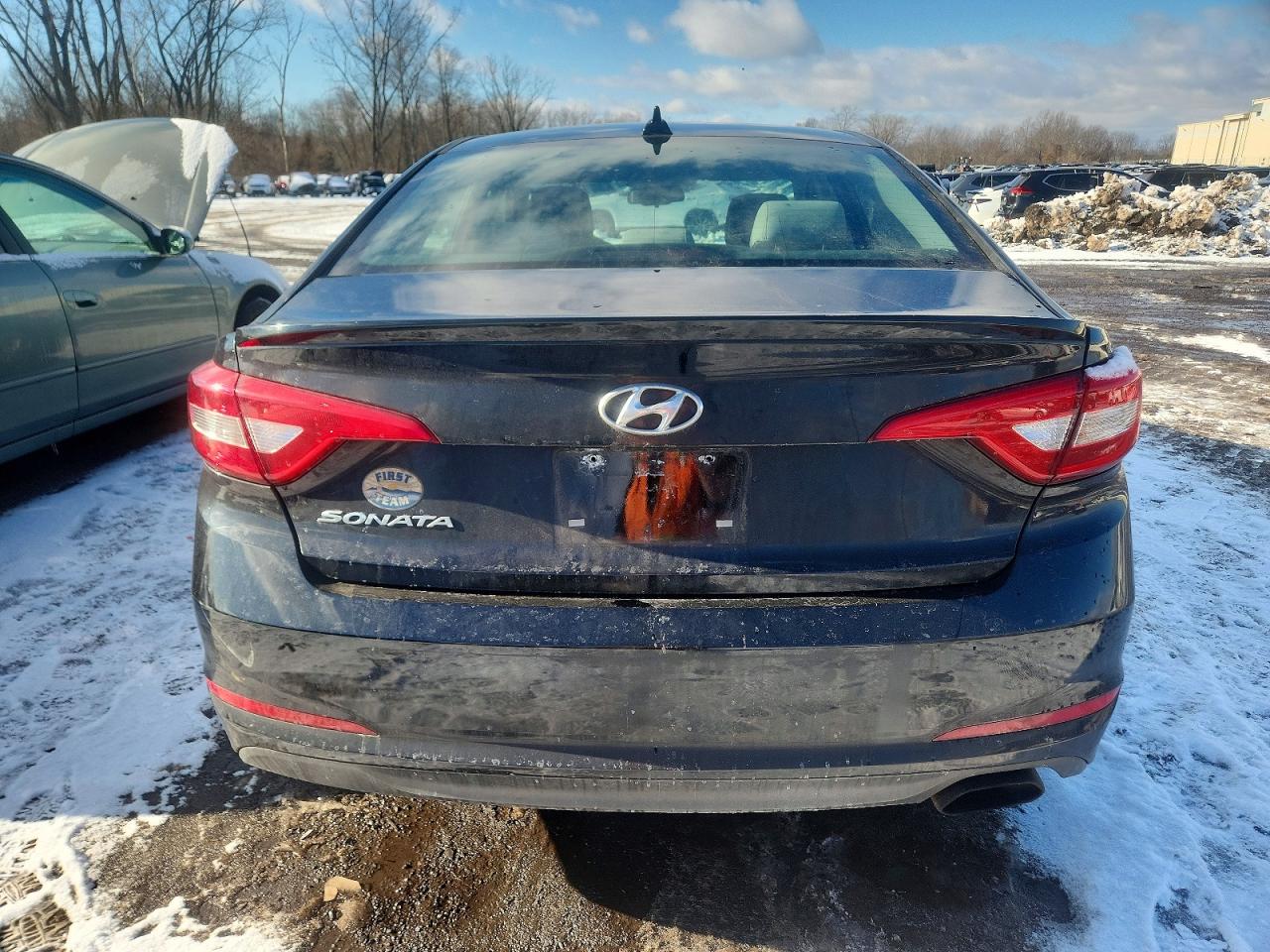 2016 HYUNDAI SONATA SE photo 6