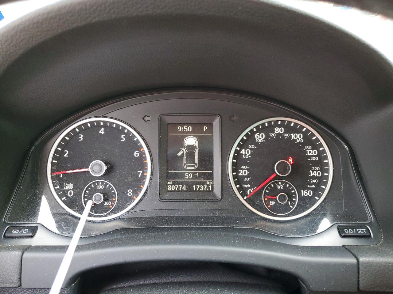 2016 VOLKSWAGEN TIGUAN S photo 9