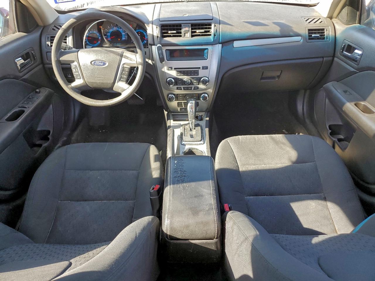 2011 FORD FUSION SE photo 8