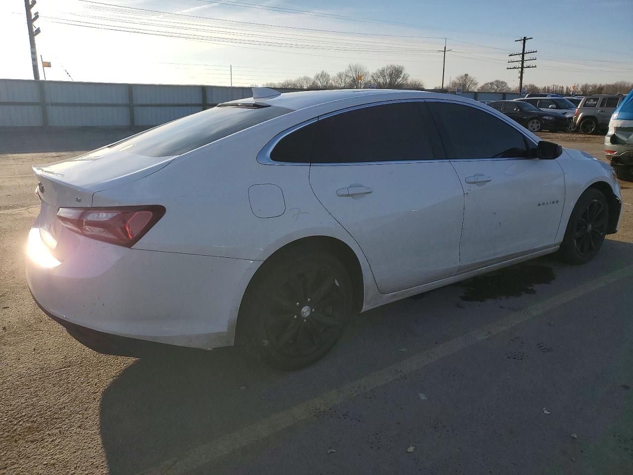 2020 CHEVROLET MALIBU LT photo 3