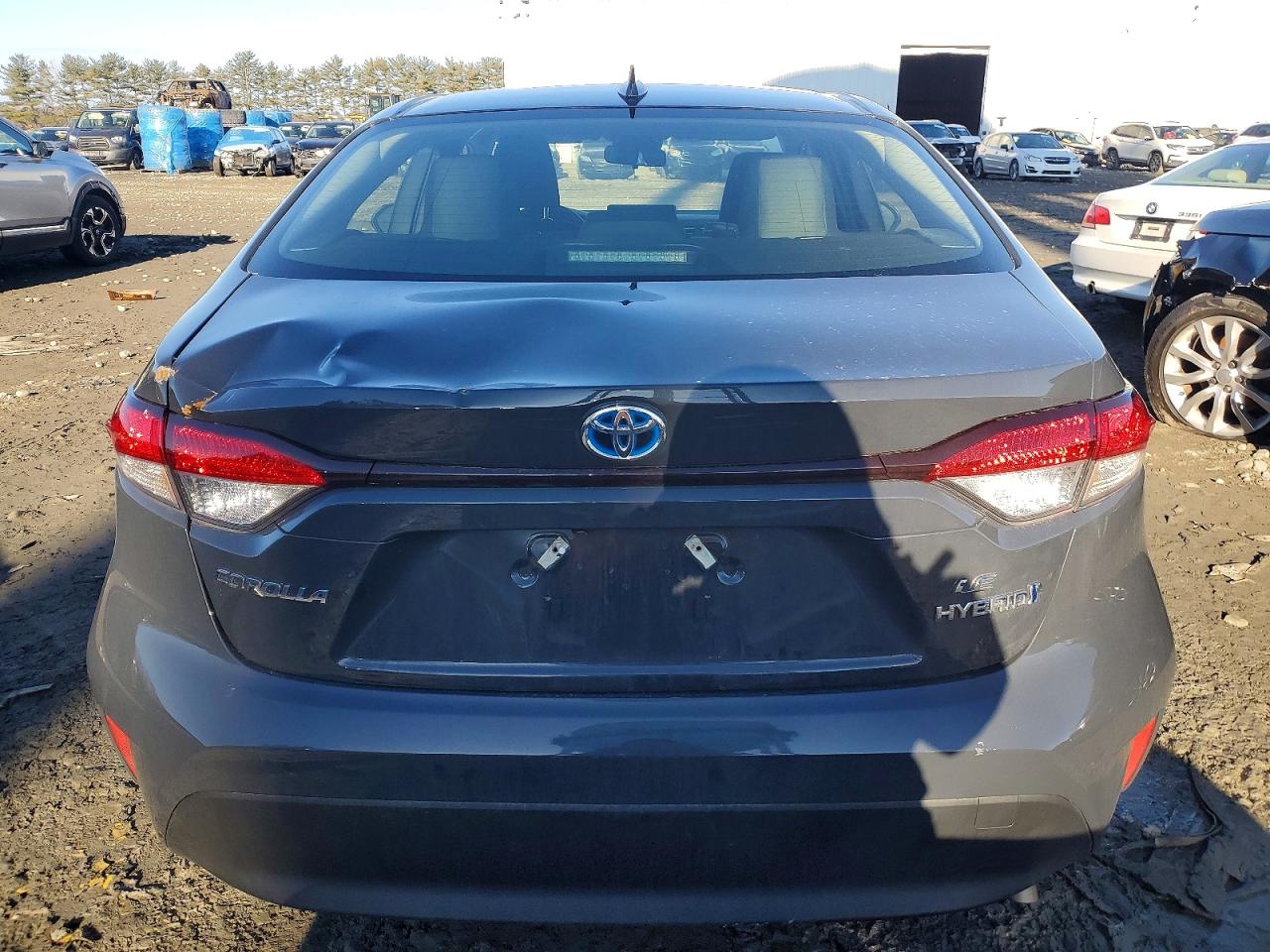 2024 TOYOTA COROLLA LE photo 6
