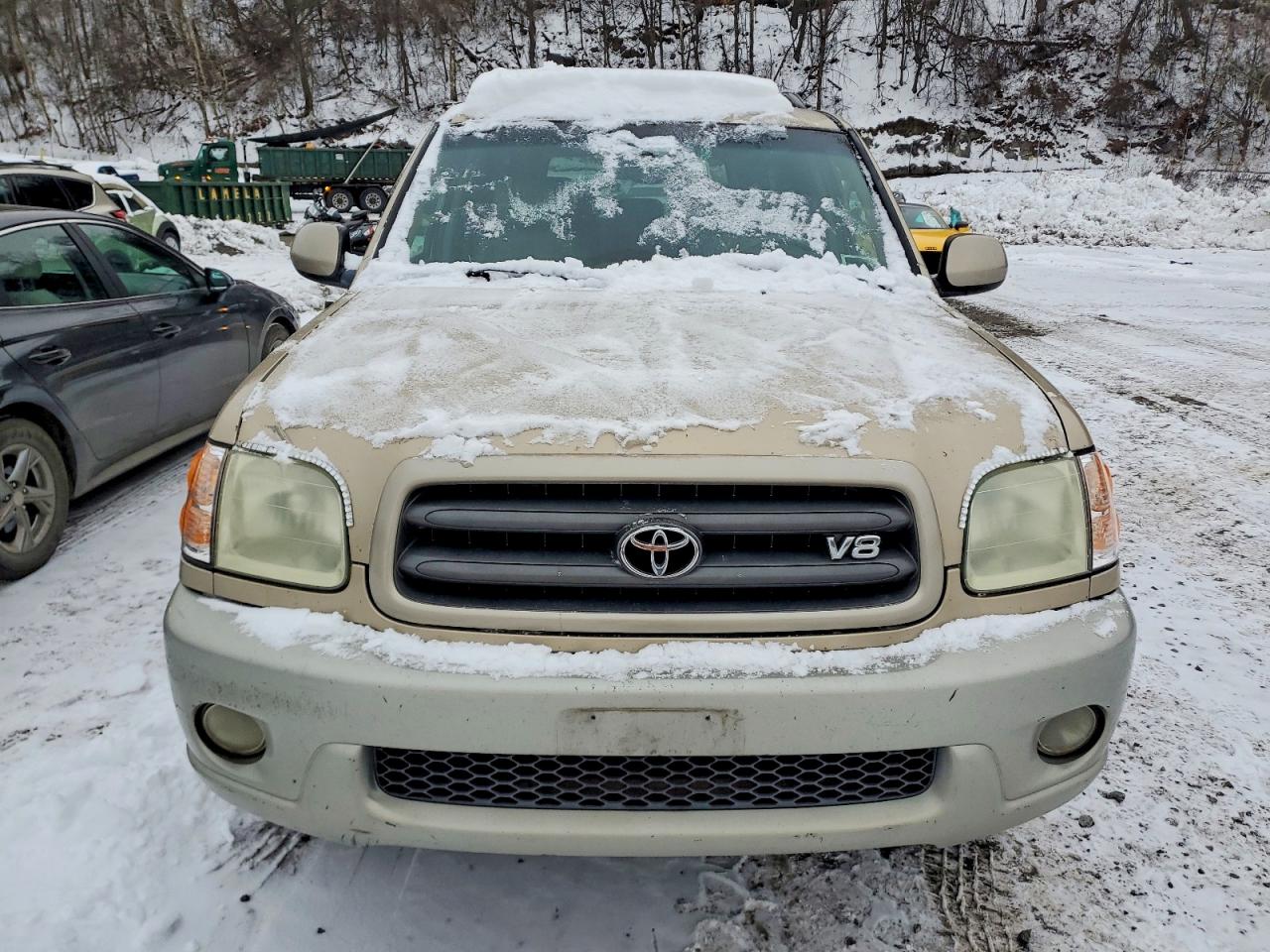 2002 TOYOTA SEQUOIA SR5 photo 5