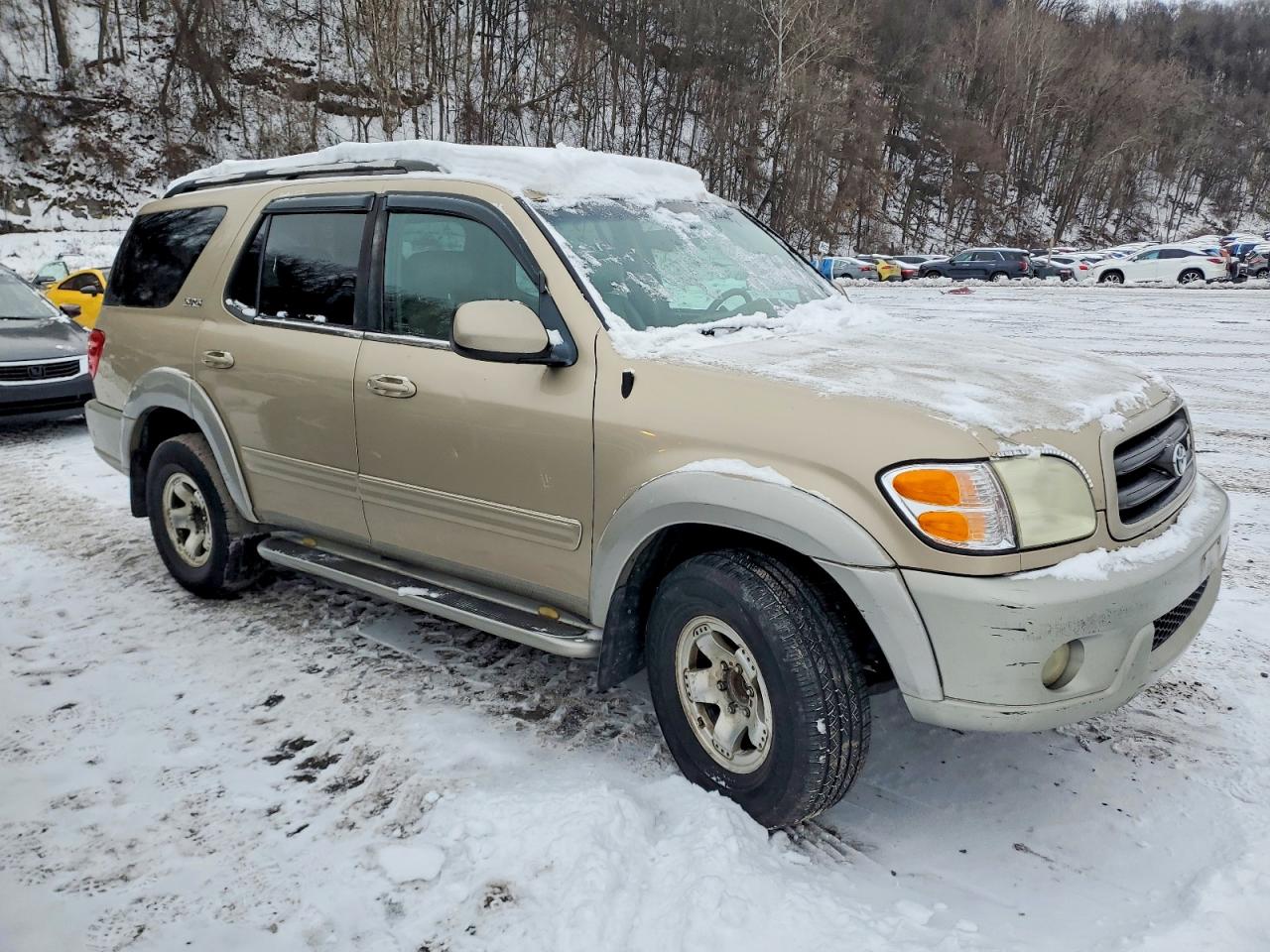 2002 TOYOTA SEQUOIA SR5 photo 4
