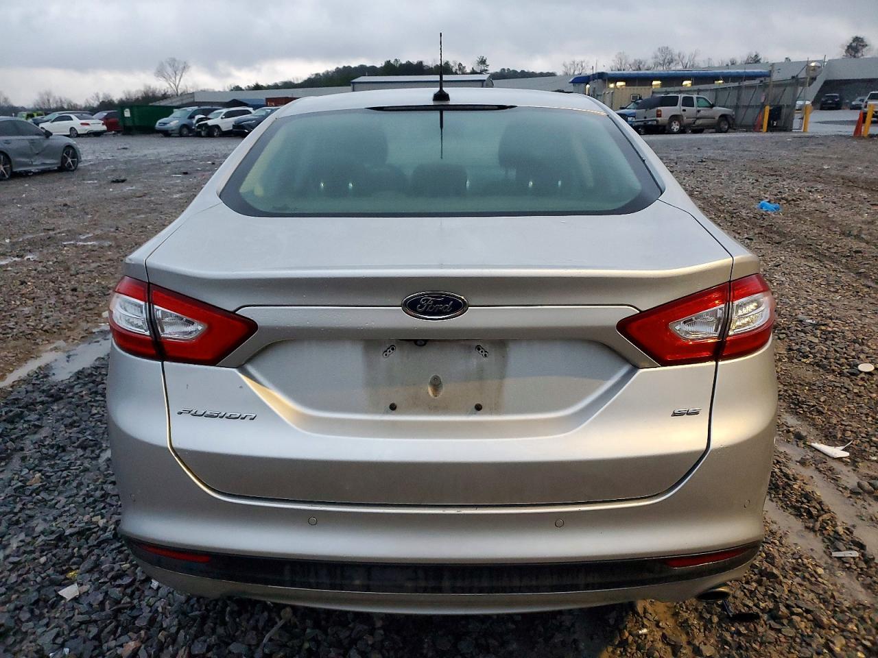 2015 FORD FUSION SE photo 6