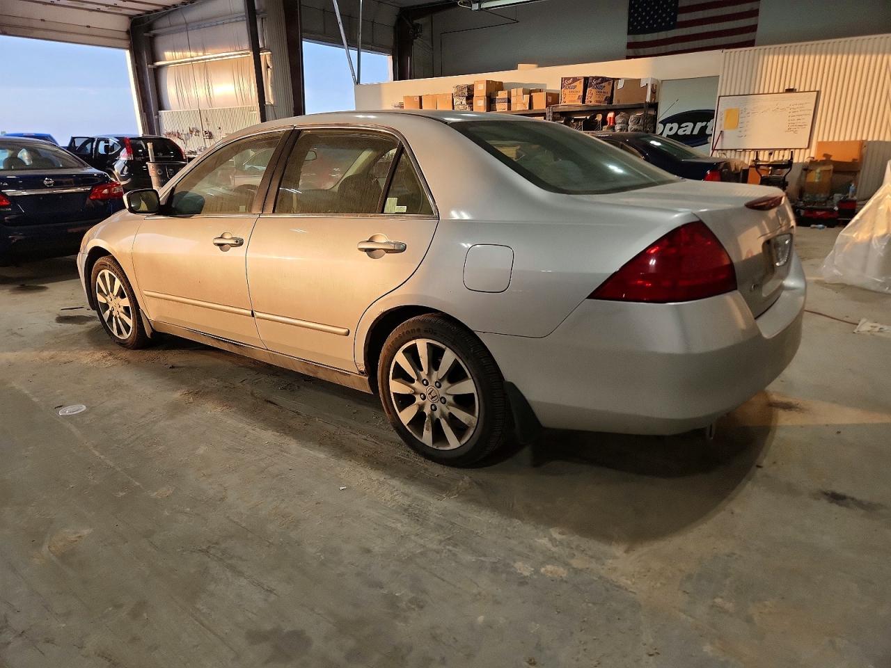 2007 HONDA ACCORD SE photo 2