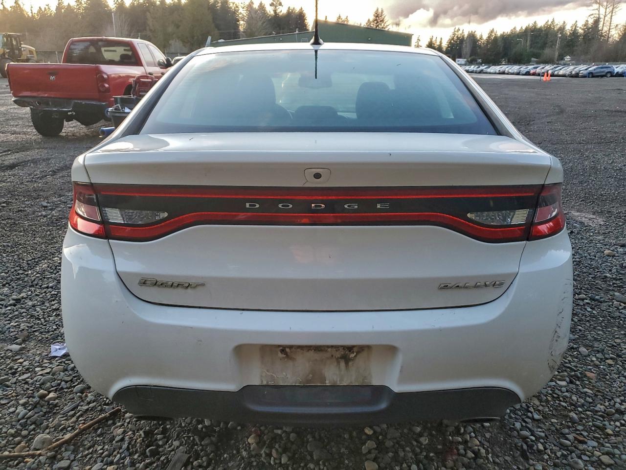 2013 DODGE DART SXT photo 6
