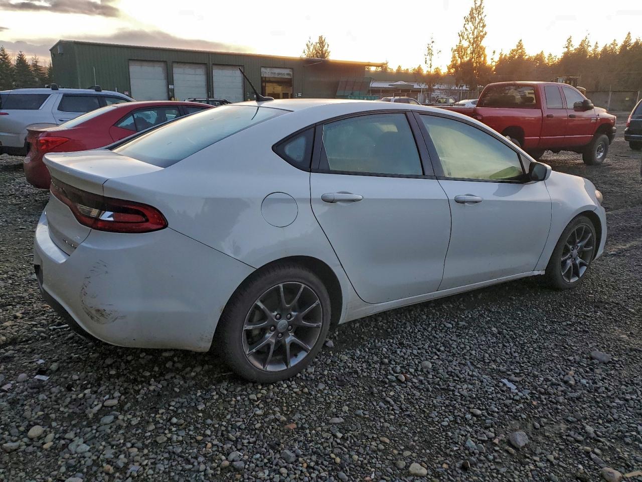 2013 DODGE DART SXT photo 3