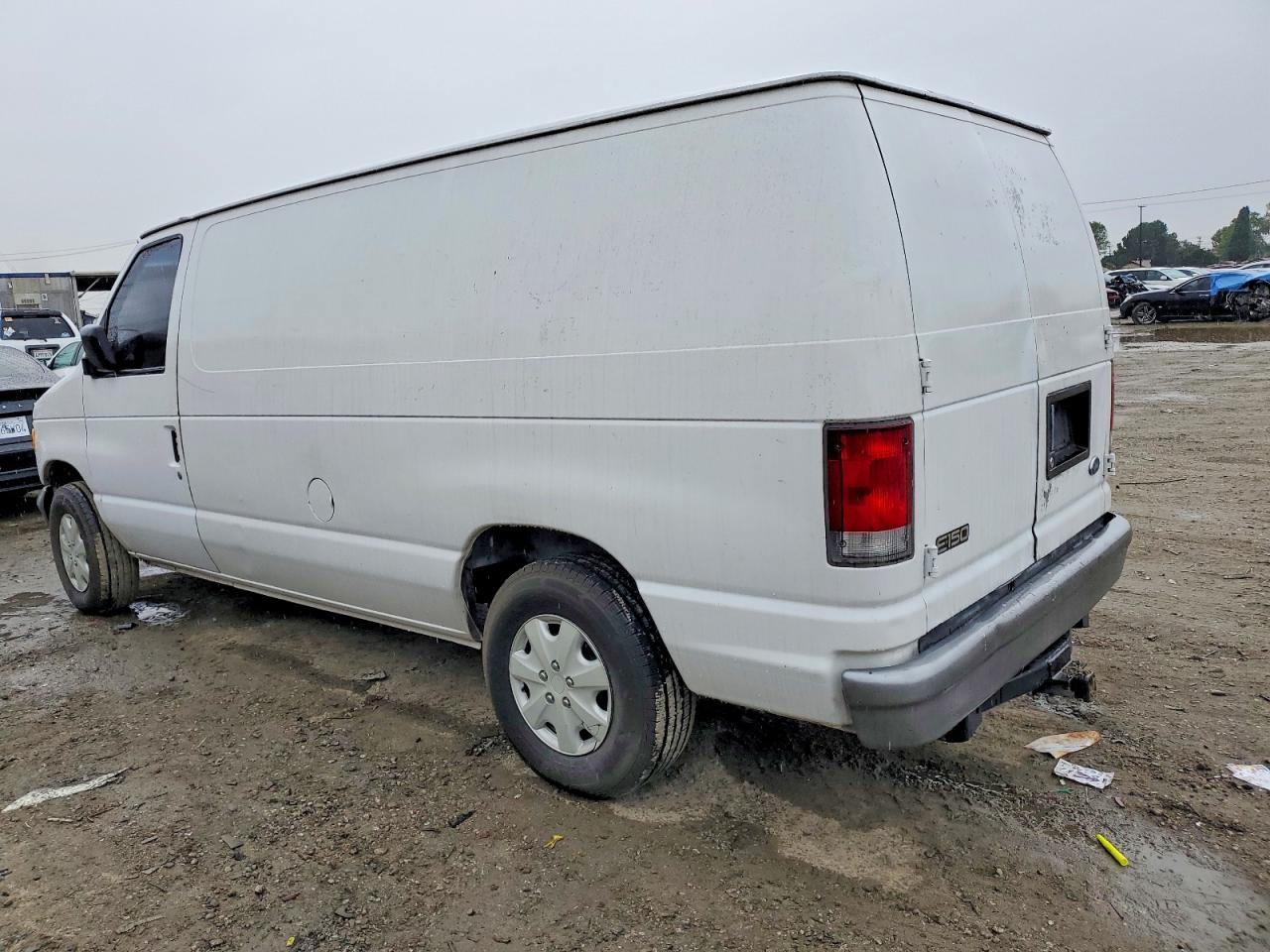 1999 FORD ECONOLINE E150 VAN photo 2