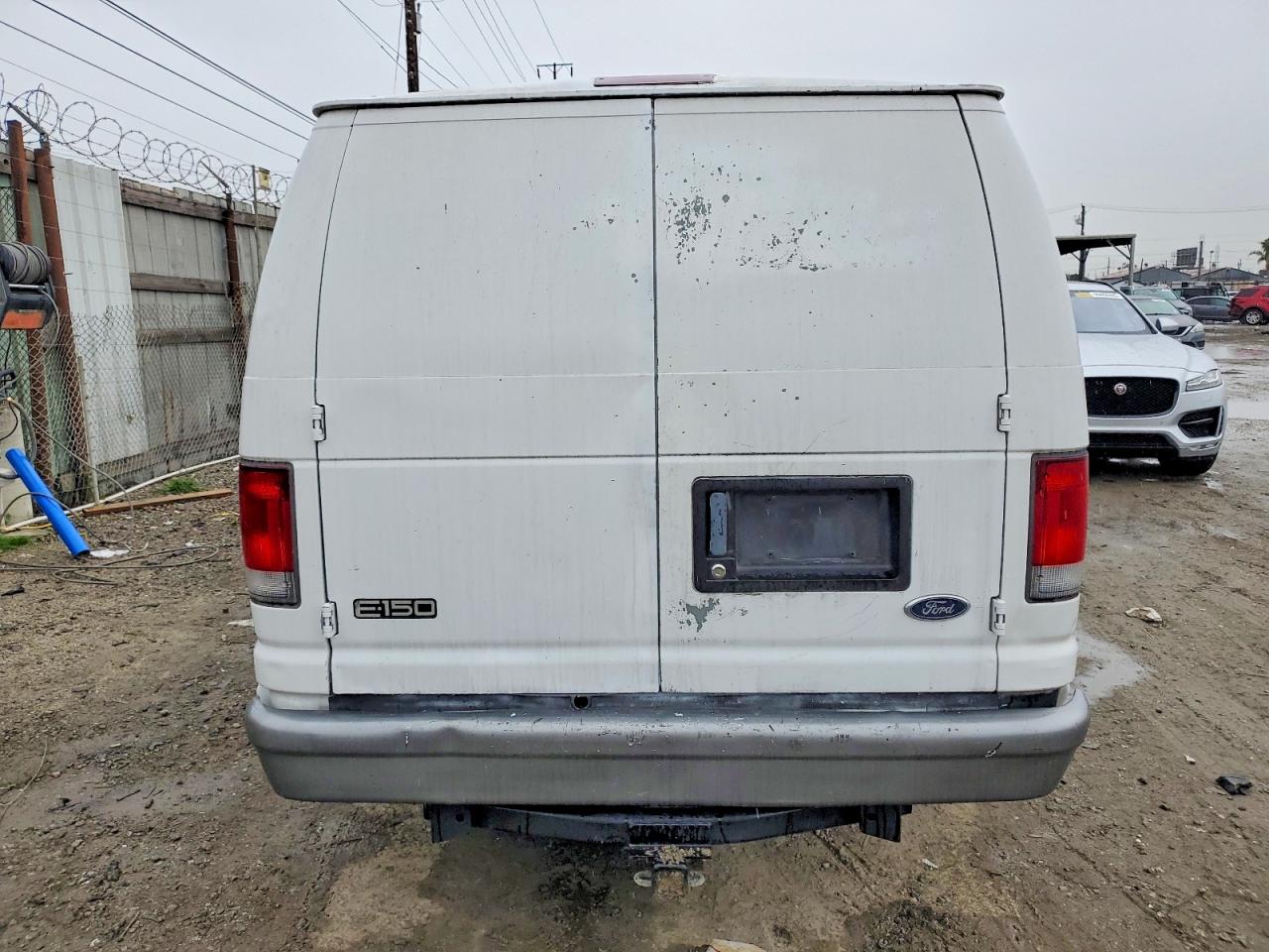 1999 FORD ECONOLINE E150 VAN photo 6
