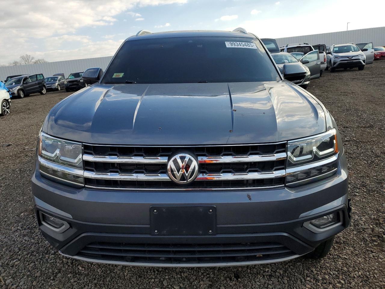 2018 VOLKSWAGEN ATLAS SEL PREMIUM photo 5