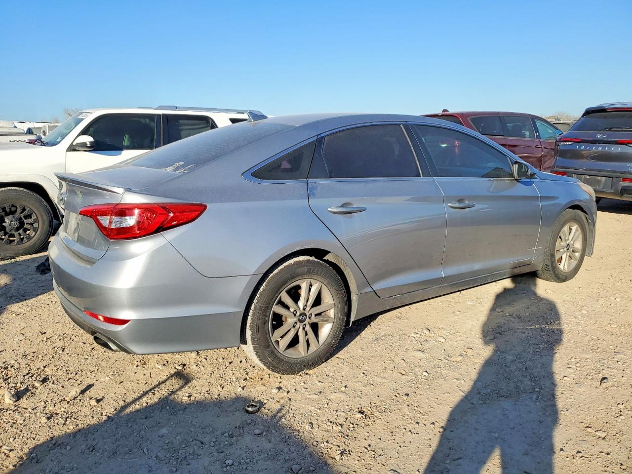 2015 HYUNDAI SONATA SE photo 3