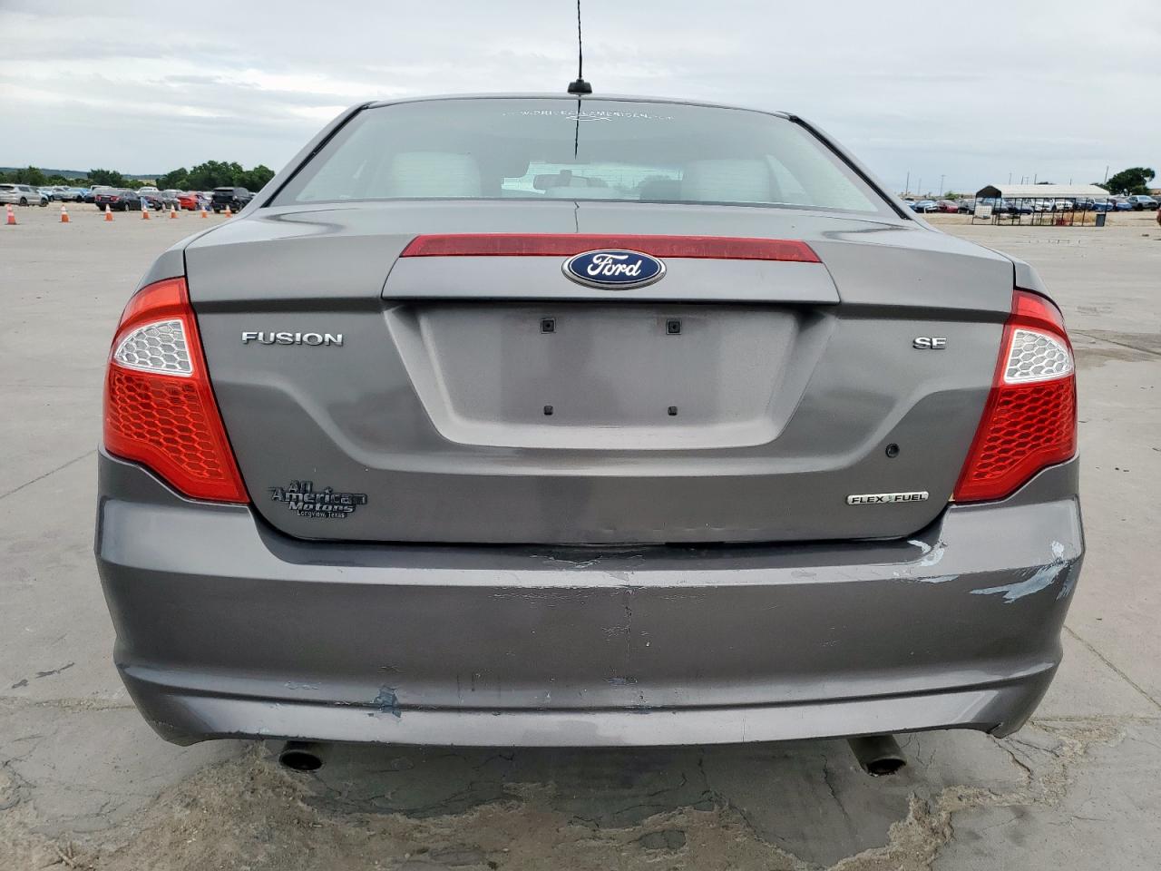 2011 FORD FUSION SE photo 6