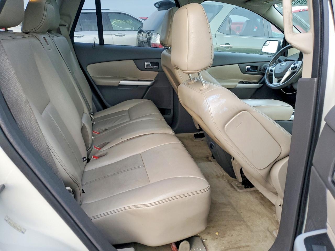 2011 FORD EDGE SEL photo 28