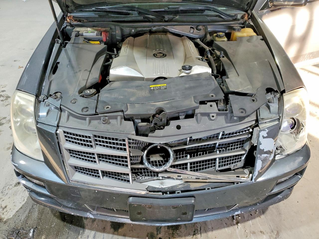 2008 CADILLAC STS photo 31