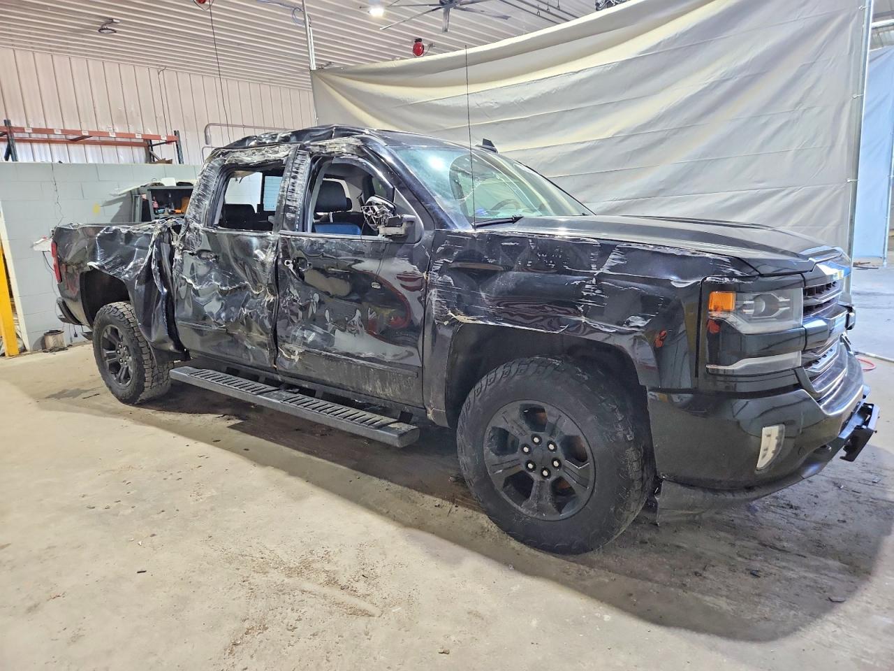 2017 CHEVROLET SILVERADO K1500 LTZ photo 7