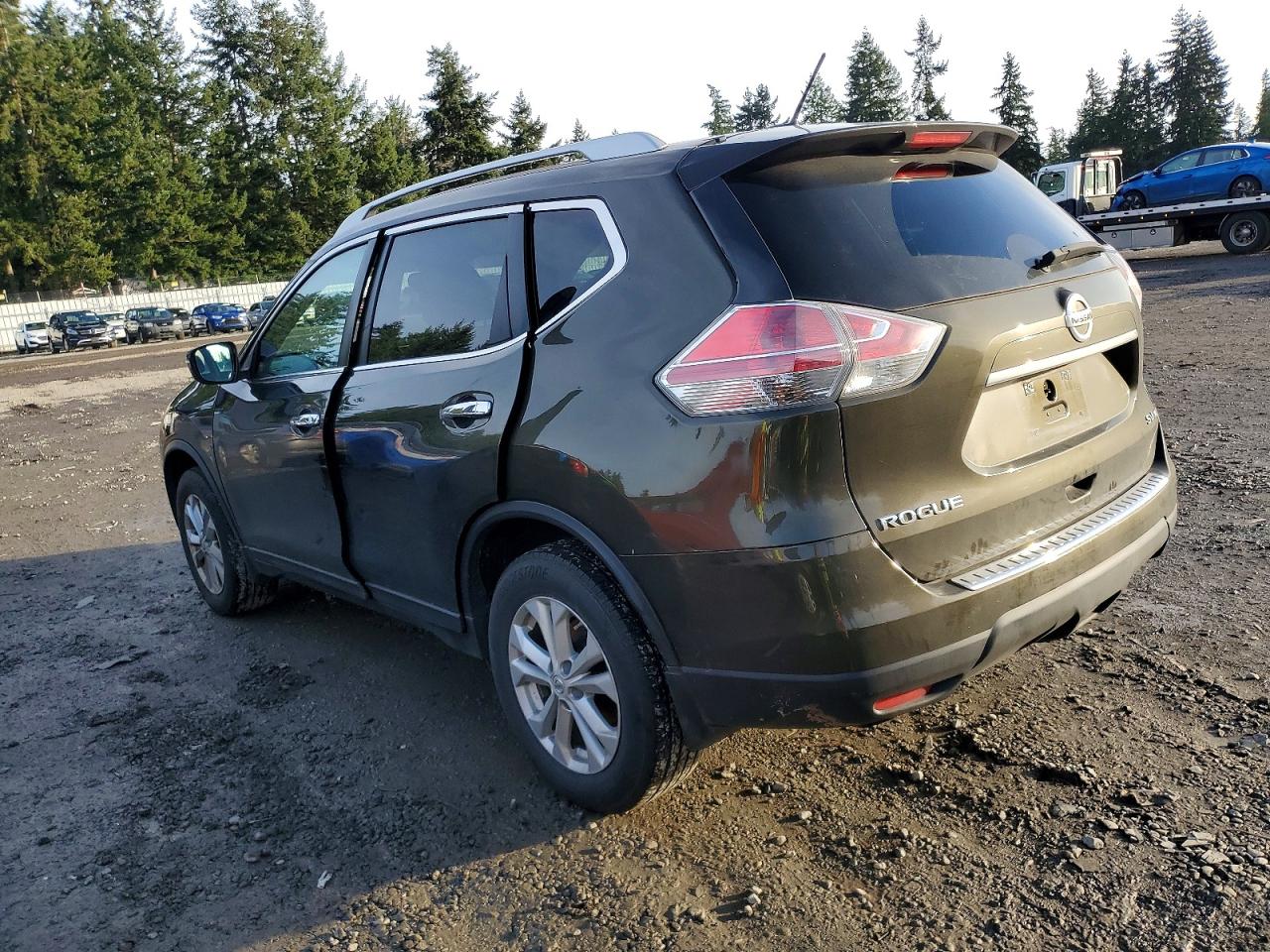 2016 NISSAN ROGUE S photo 2