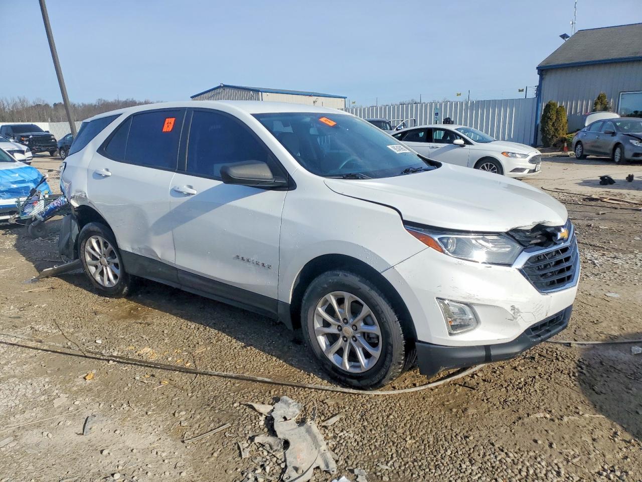 2020 CHEVROLET EQUINOX LS photo 4