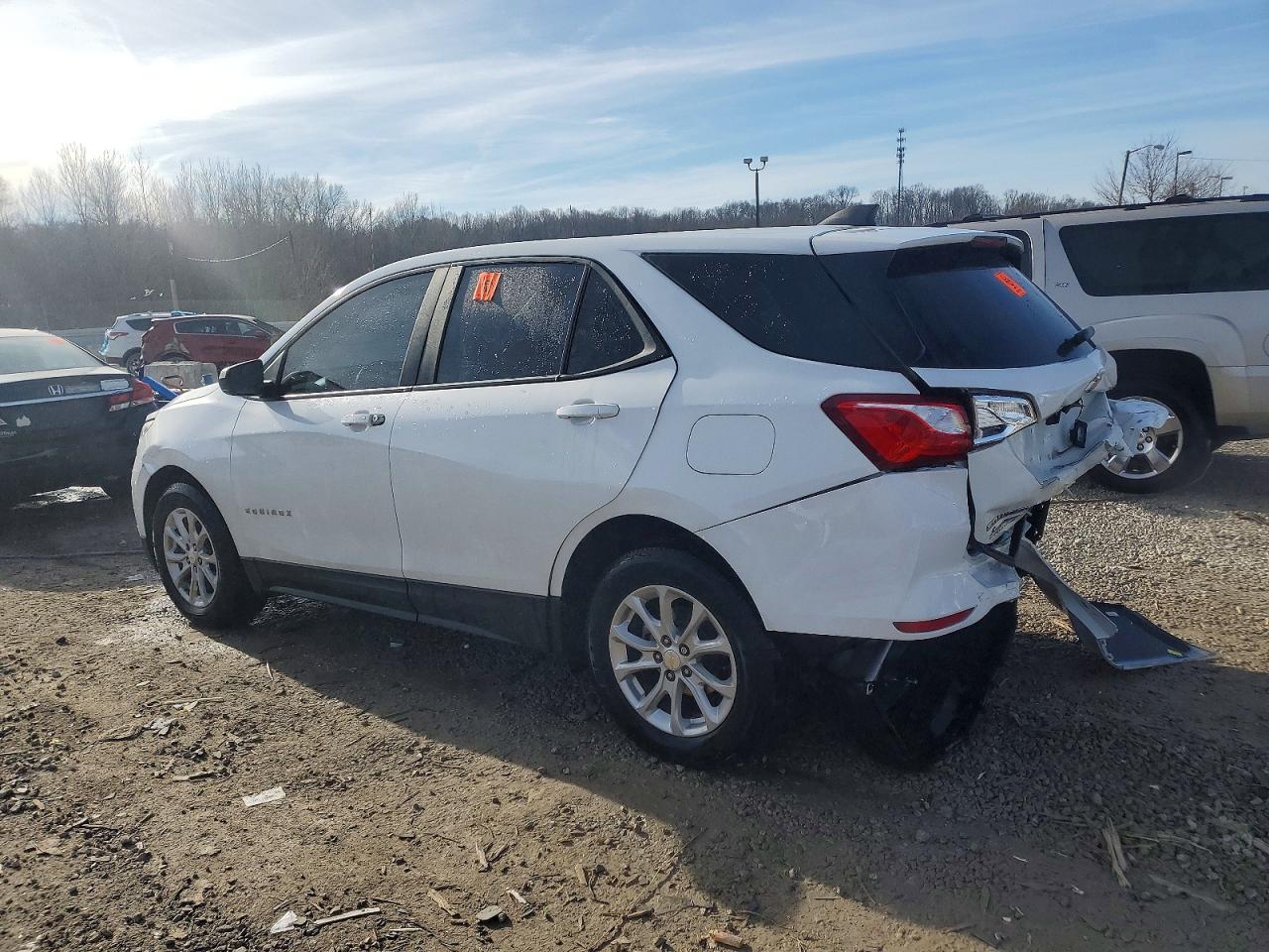 2020 CHEVROLET EQUINOX LS photo 2