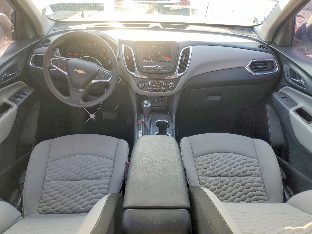 2020 CHEVROLET EQUINOX LS photo 8