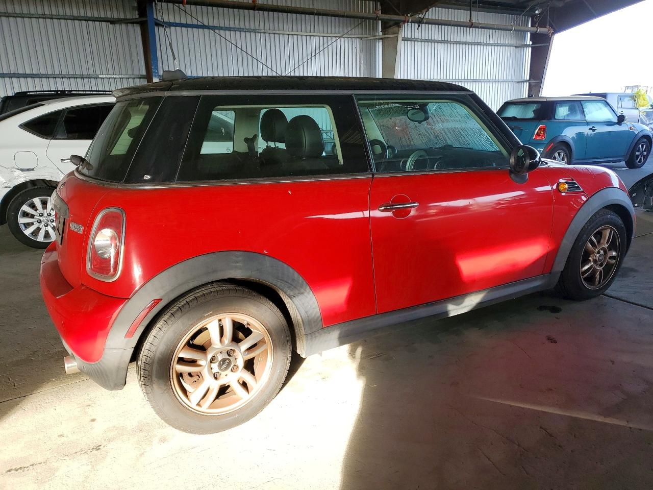 2012 MINI COOPER photo 3