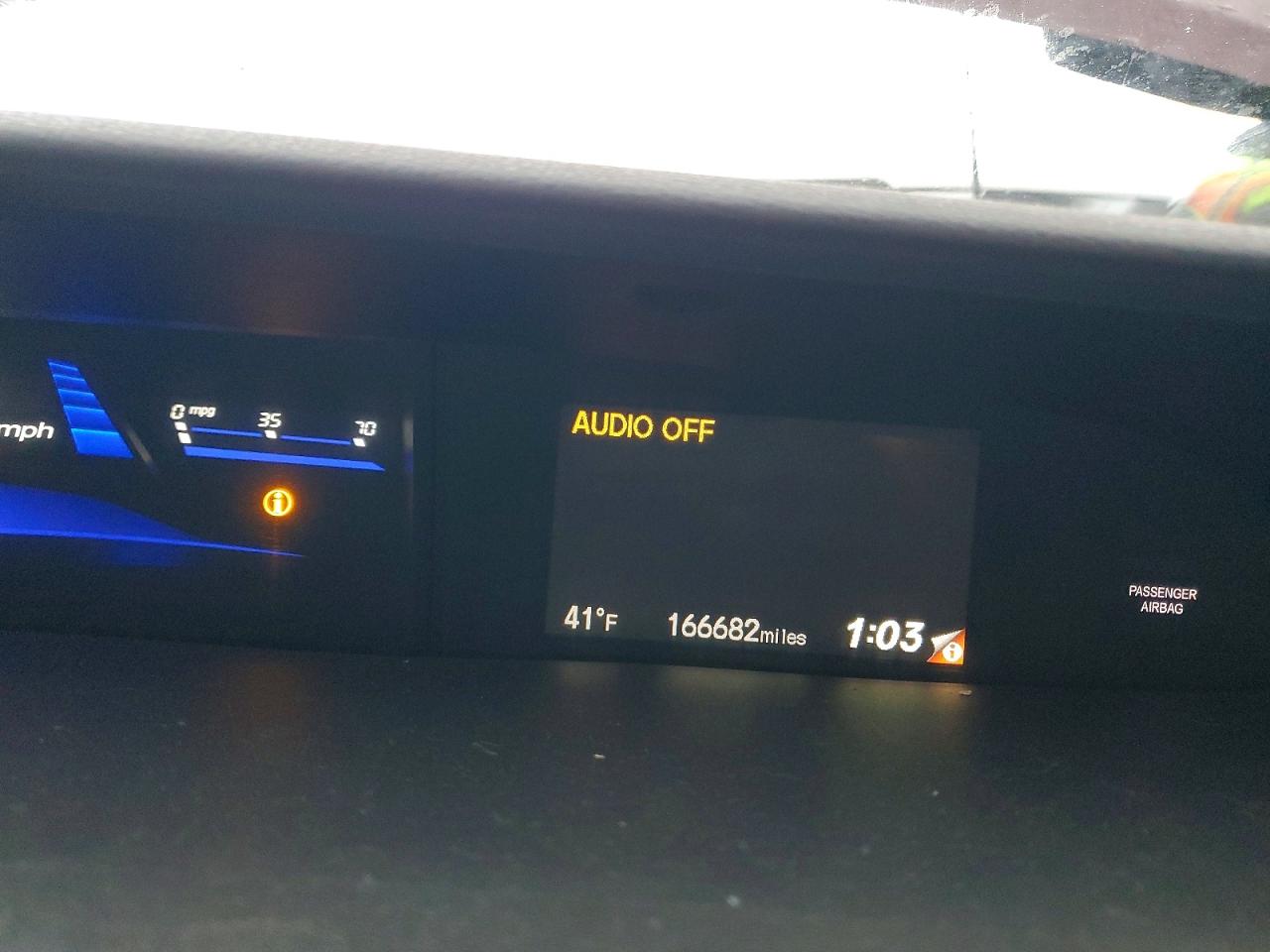 2013 HONDA CIVIC LX photo 9