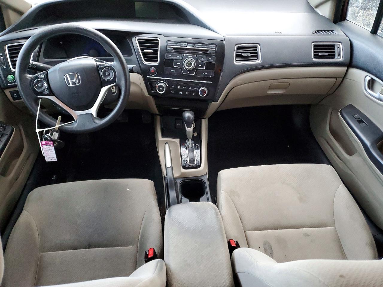 2013 HONDA CIVIC LX photo 8
