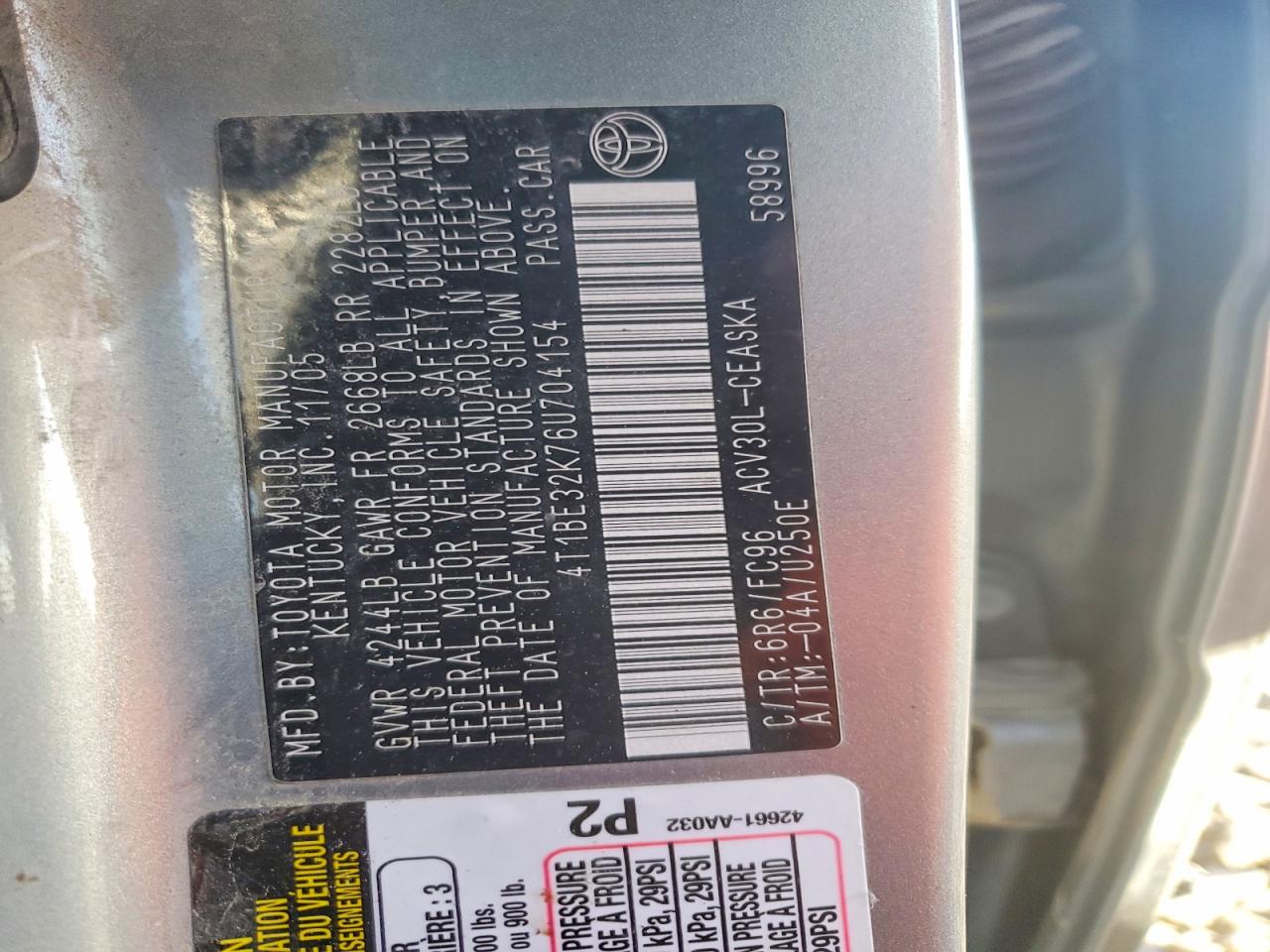 2006 TOYOTA CAMRY LE photo 12