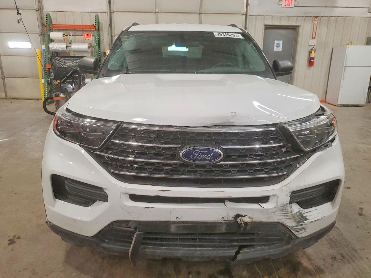 2020 FORD EXPLORER XLT photo 5