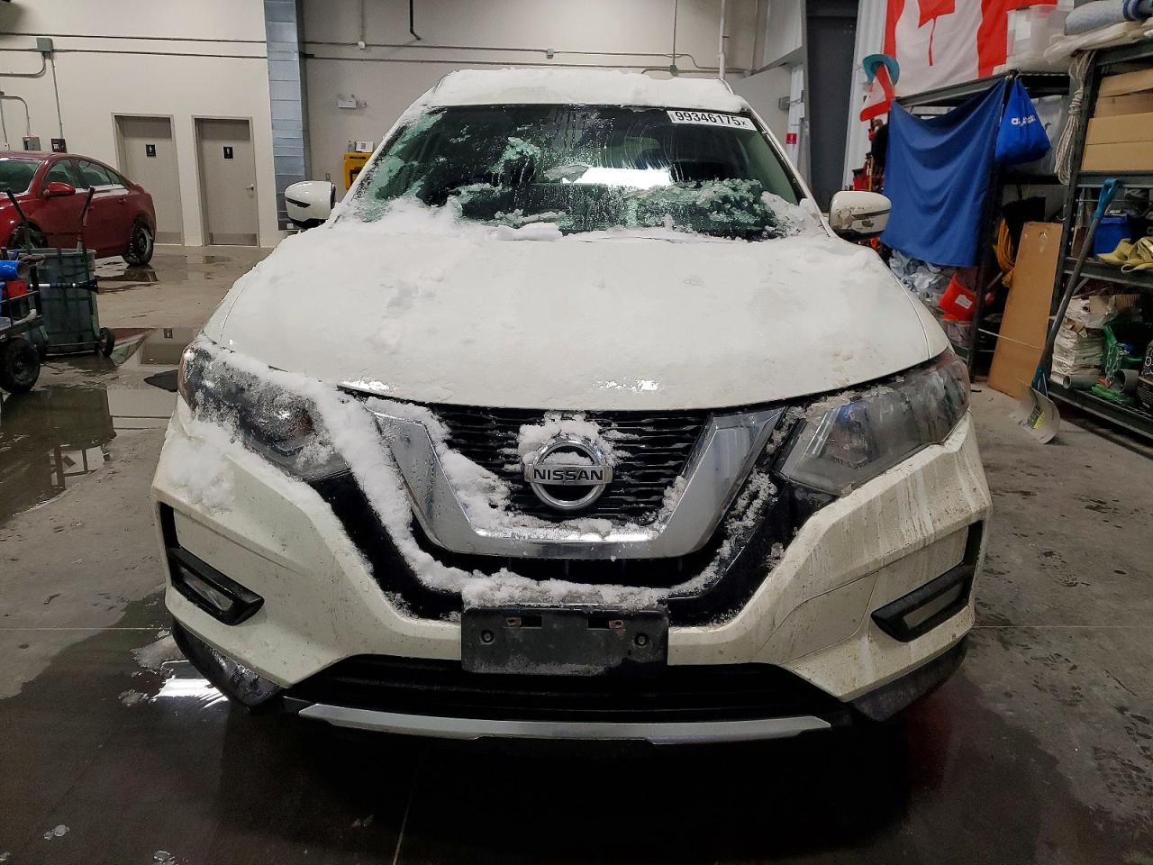 2017 NISSAN ROGUE SV photo 13