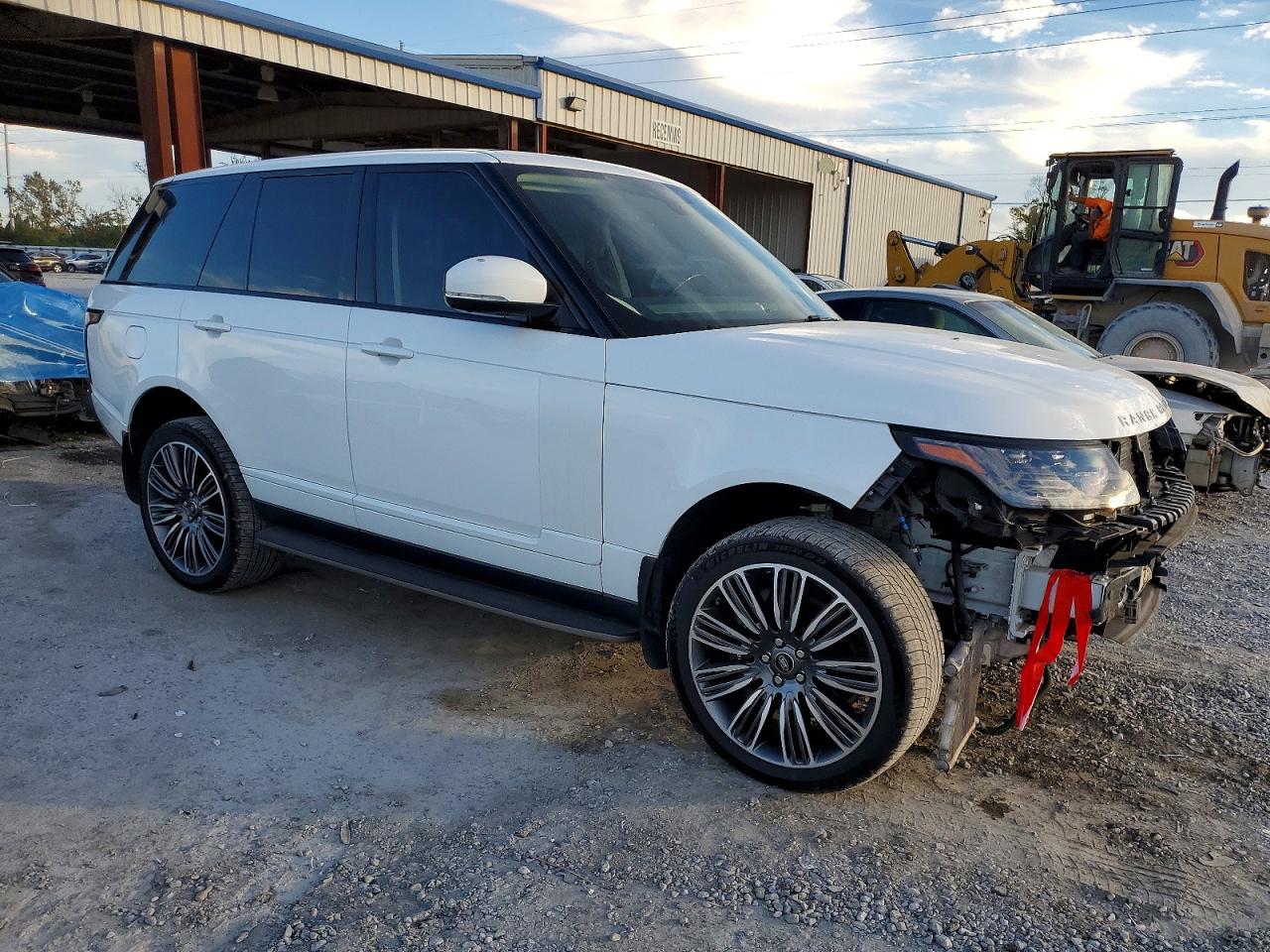 2019 LAND ROVER RANGE ROVER SUPERCHARGED photo 4